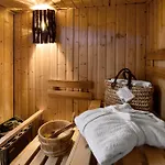 酒店 Holzschuhs Schwarzwaldhotel 拜尔斯布龙