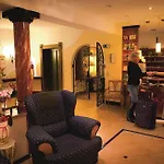 Holzschuhs Schwarzwaldhotel מלון 4*