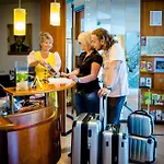 ホテル Holzschuhs Schwarzwaldhotel 4*