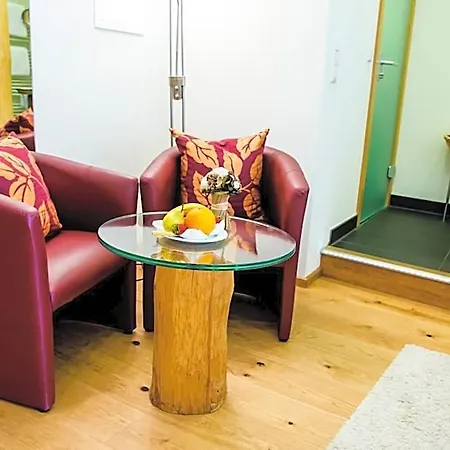 Отель Holzschuhs Schwarzwaldhotel Und Restaurant 4*