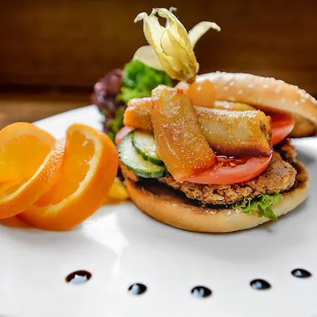 Отель Holzschuhs Schwarzwaldhotel Байрсброн