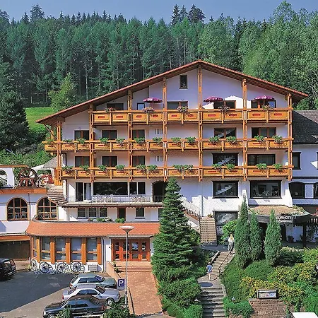 Отель Holzschuhs Schwarzwaldhotel