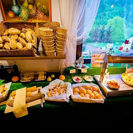 Holzschuhs Schwarzwaldhotel Hotel 4*