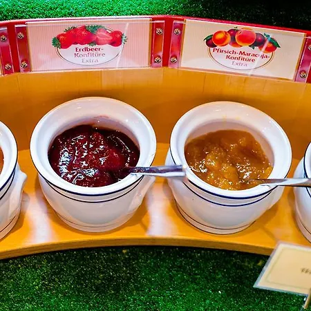 Hotel Holzschuhs Schwarzwaldhotel 4*