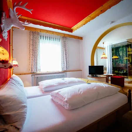 Holzschuh Schwarzwaldhotel 4* Baiersbronn