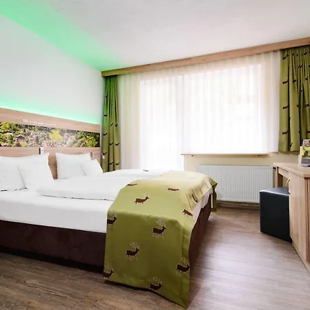 Отель Holzschuhs Schwarzwaldhotel